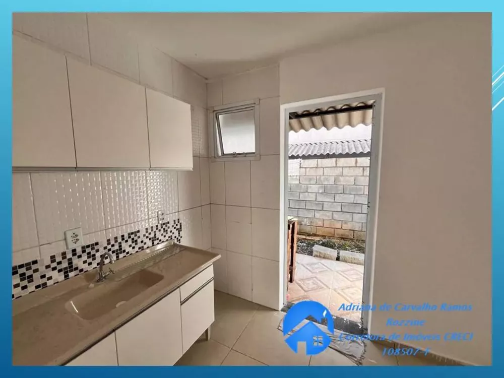 Casa de Condomínio à venda com 2 quartos, 49m² - Foto 1