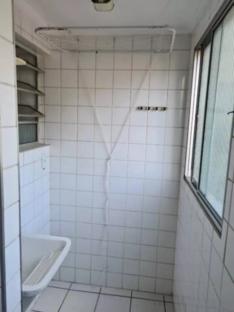 Apartamento à venda com 2 quartos, 45m² - Foto 6