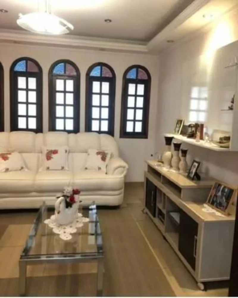 Casa à venda com 4 quartos, 125m² - Foto 2