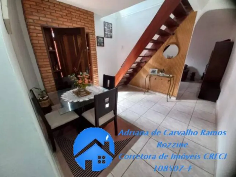 Casa, 4 quartos, 232 m² - Foto 1