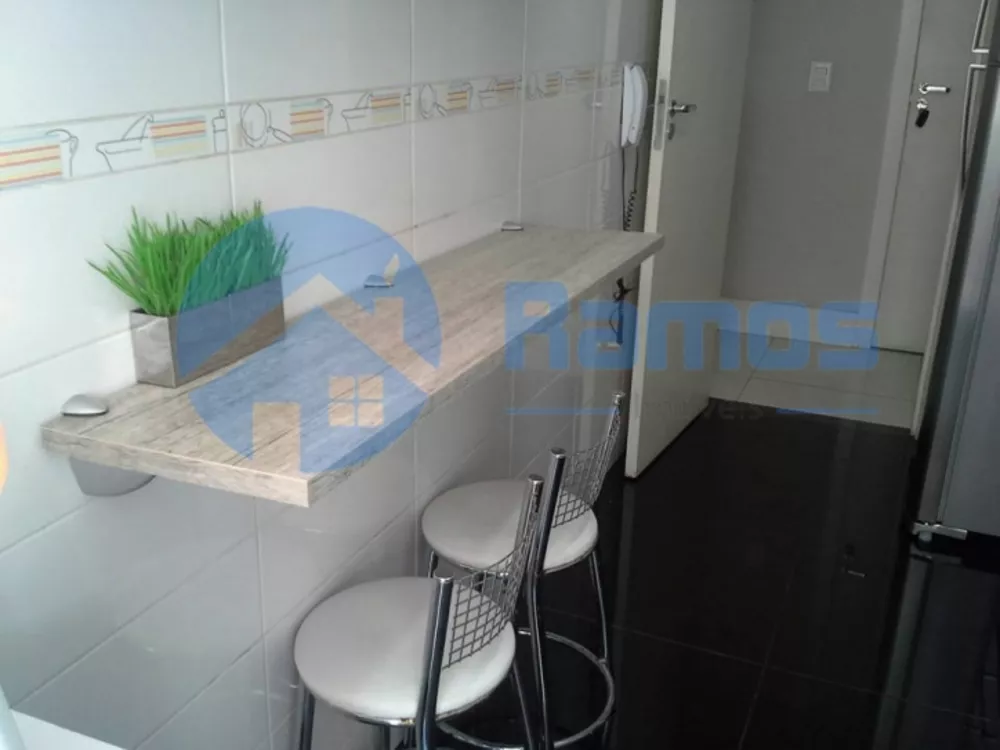 Apartamento à venda com 3 quartos, 60m² - Foto 2