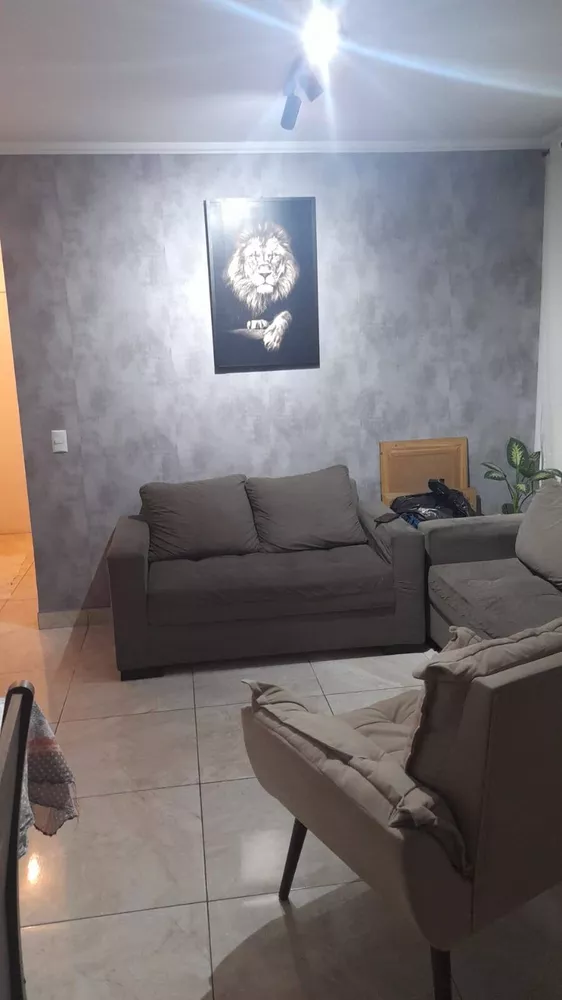 Apartamento à venda com 2 quartos, 70m² - Foto 1