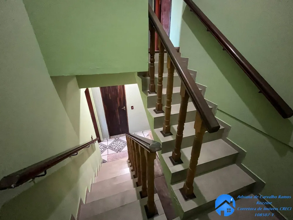 Casa, 3 quartos, 214 m² - Foto 2