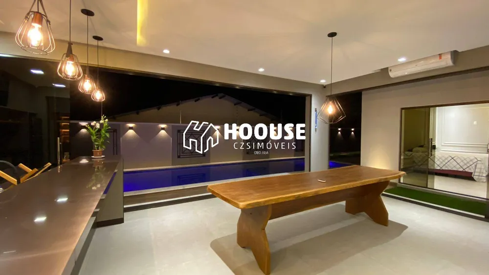 Casa, 3 quartos, 230 m² - Foto 1