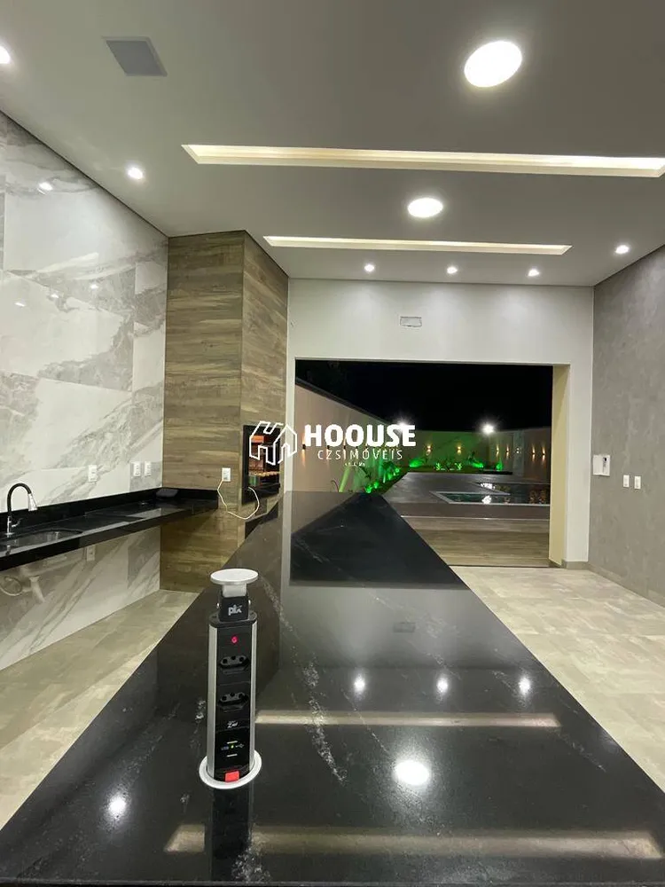 Casa, 3 quartos, 314 m² - Foto 2