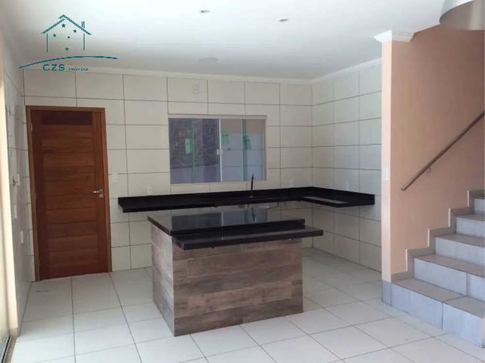 Casa, 3 quartos, 225 m² - Foto 1