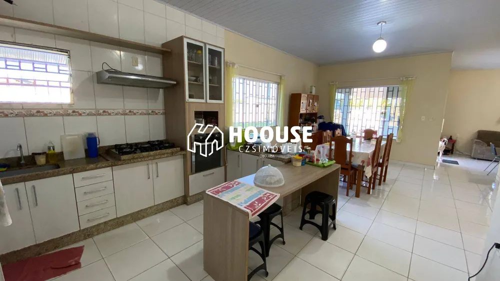 Casa, 4 quartos, 180 m² - Foto 1