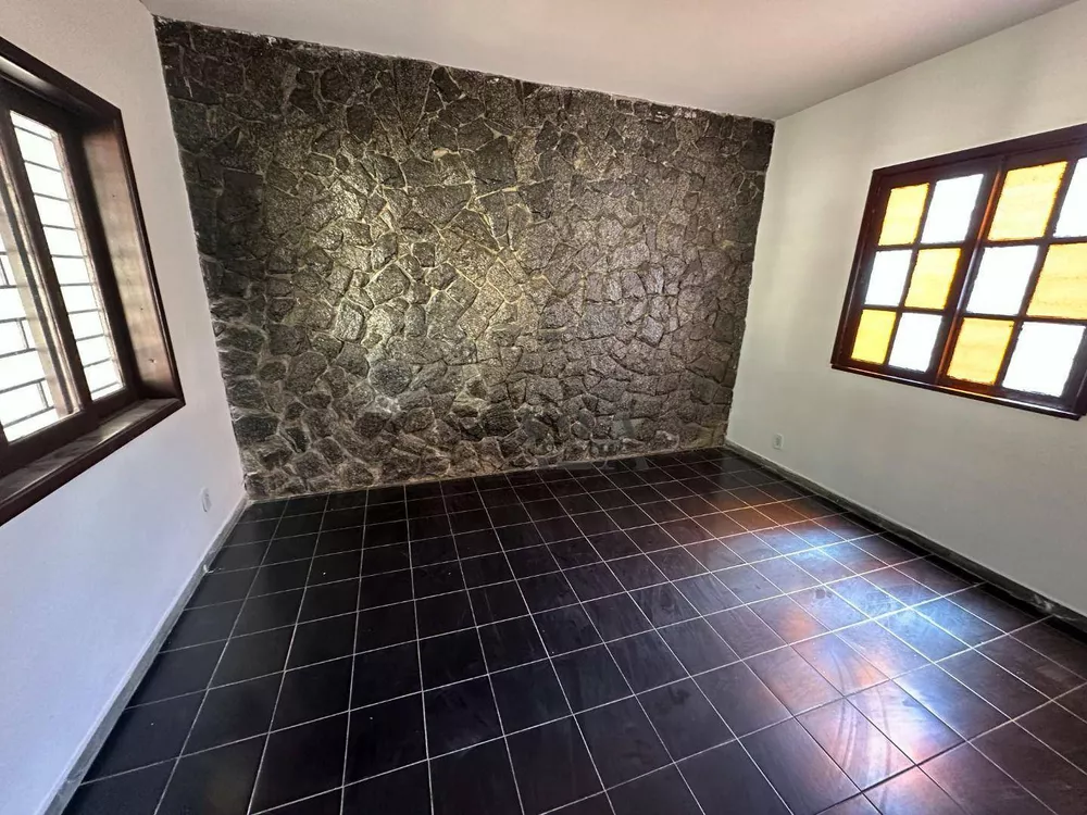 Casa, 3 quartos, 287 m² - Foto 4