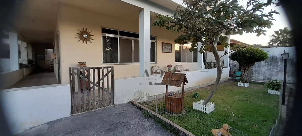Casa, 6 quartos, 350 m² - Foto 1