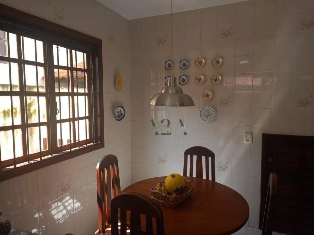 Casa, 3 quartos, 200 m² - Foto 10