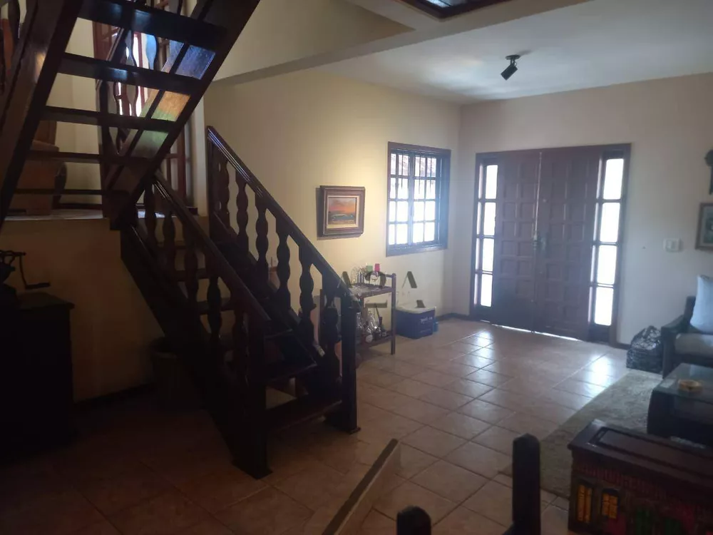 Casa, 3 quartos, 200 m² - Foto 25