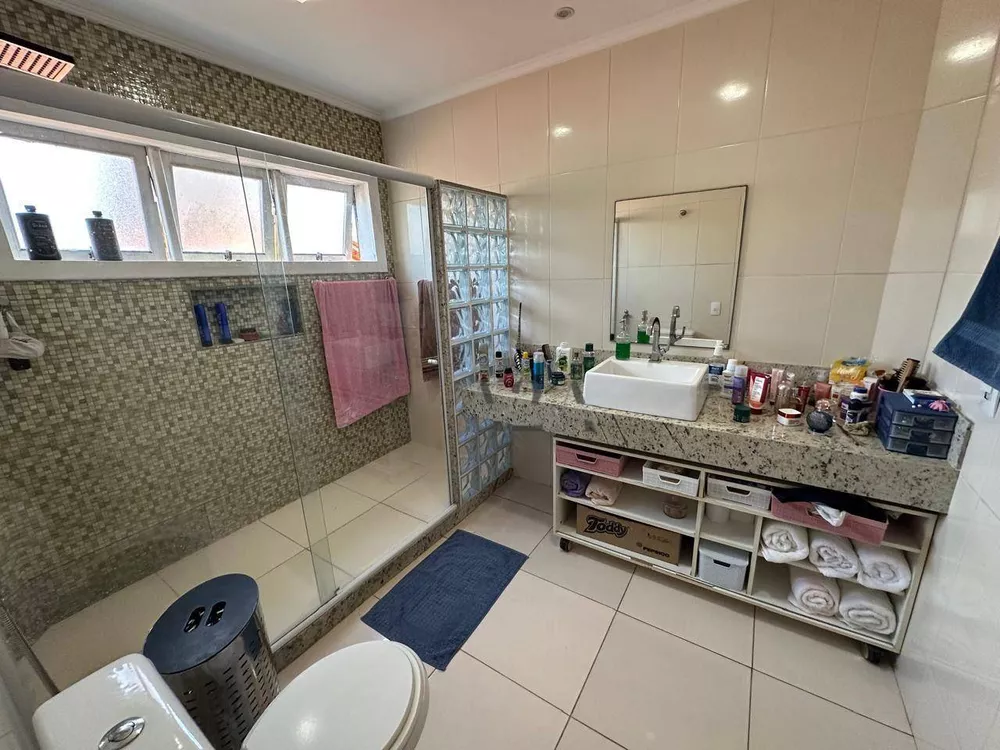 Casa, 3 quartos, 240 m² - Foto 11