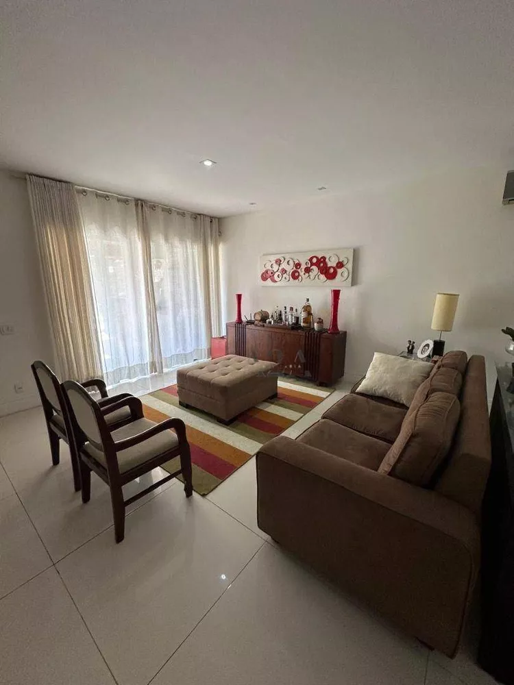 Casa, 3 quartos, 240 m² - Foto 4