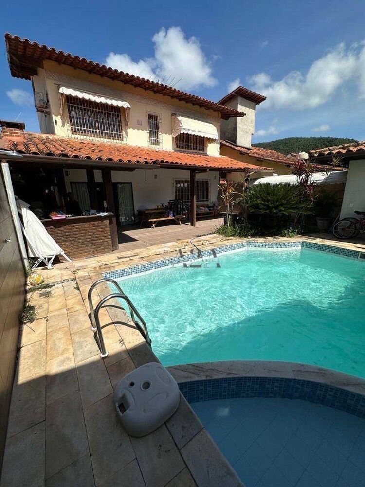 Casa, 3 quartos, 240 m² - Foto 14