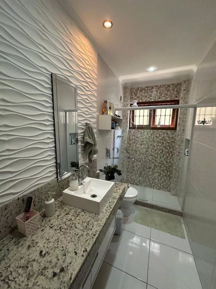 Casa, 3 quartos, 240 m² - Foto 6