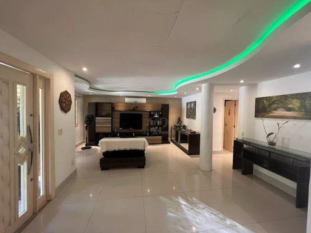 Casa, 5 quartos, 250 m² - Foto 27