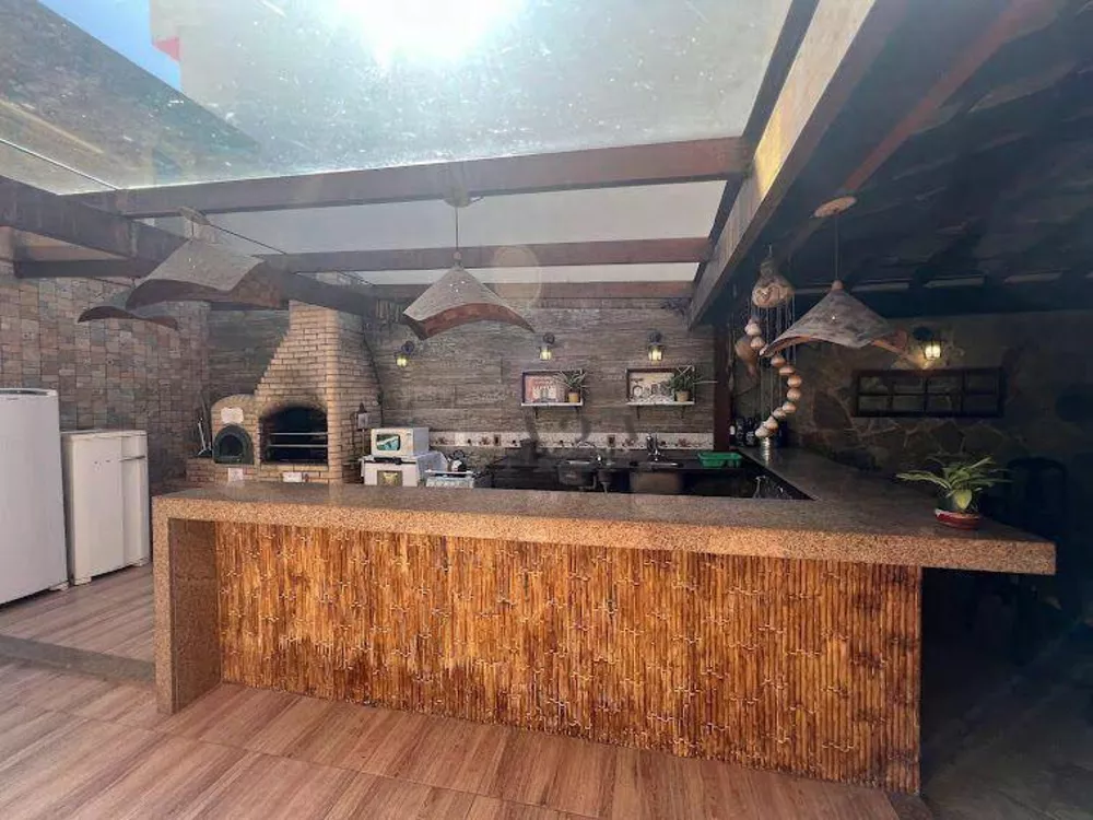Casa, 5 quartos, 250 m² - Foto 9