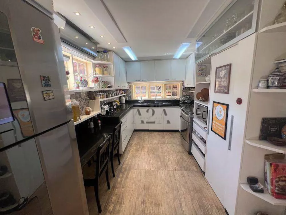Casa, 5 quartos, 250 m² - Foto 23