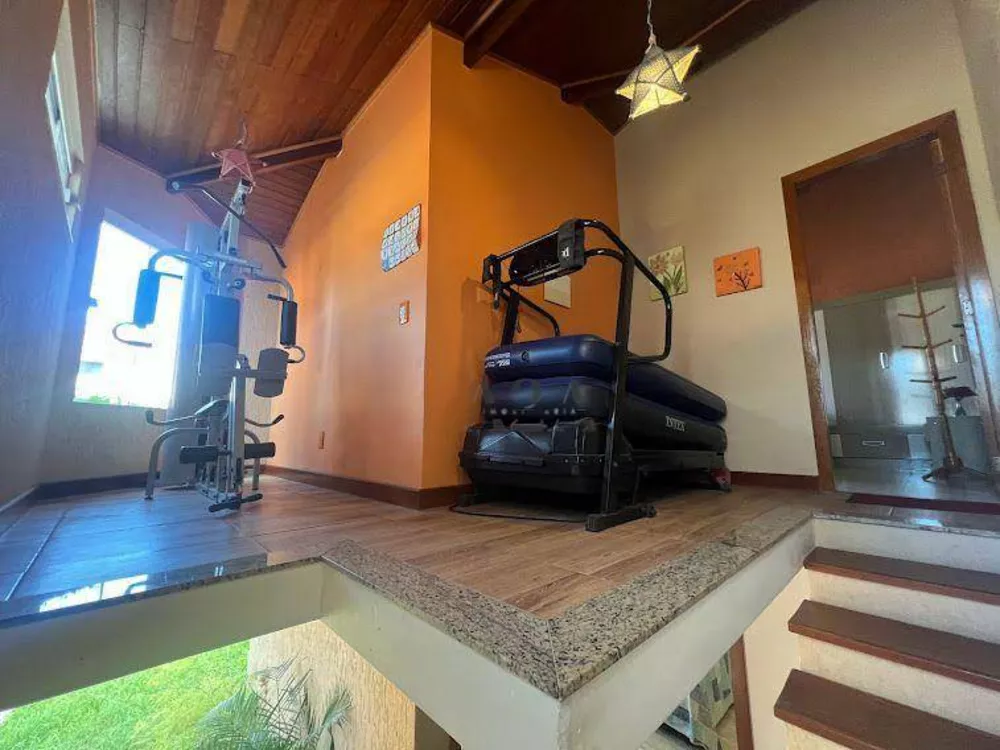 Casa, 5 quartos, 250 m² - Foto 21
