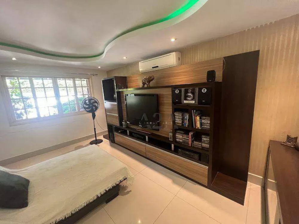 Casa, 5 quartos, 250 m² - Foto 31