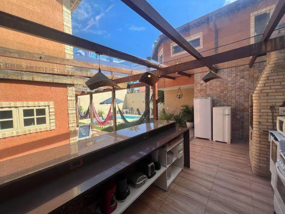 Casa, 5 quartos, 250 m² - Foto 13