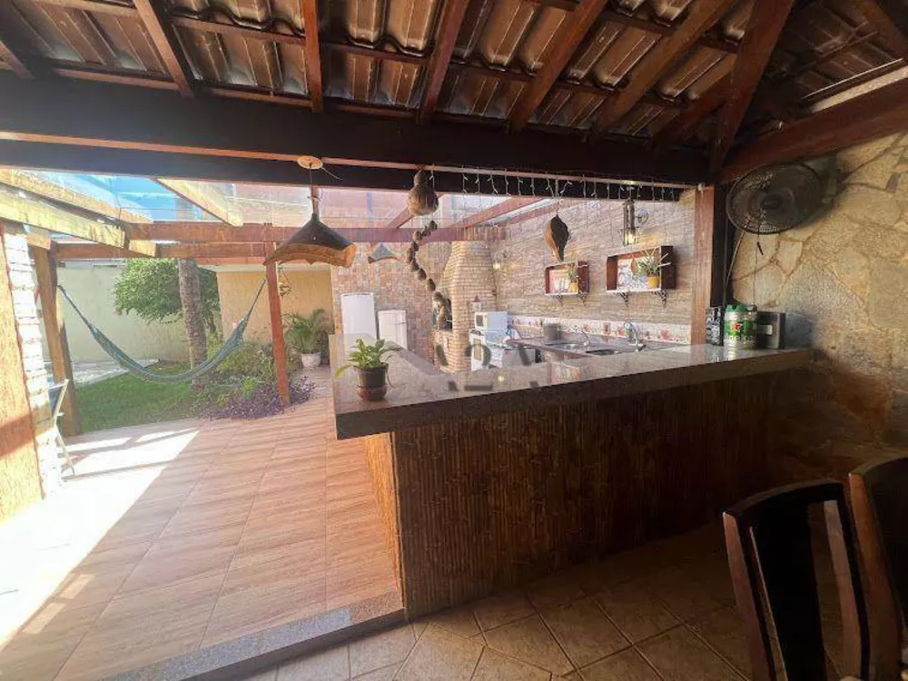 Casa, 5 quartos, 250 m² - Foto 8