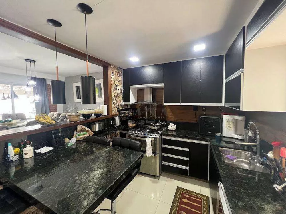 Casa, 3 quartos, 270 m² - Foto 35