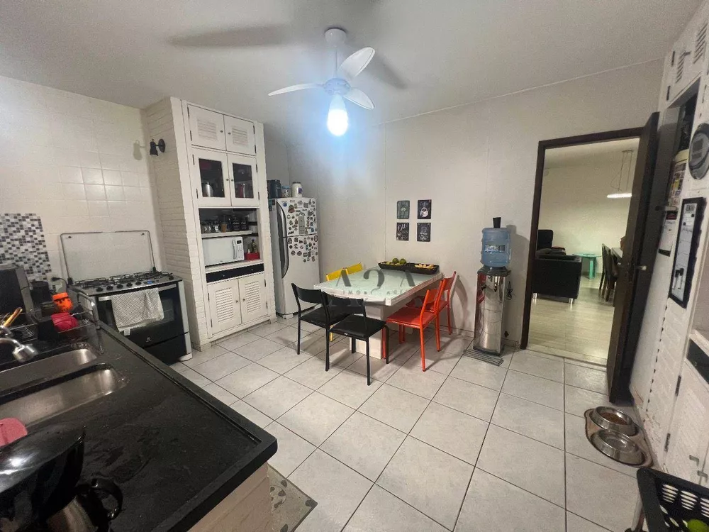 Casa, 4 quartos, 335 m² - Foto 18