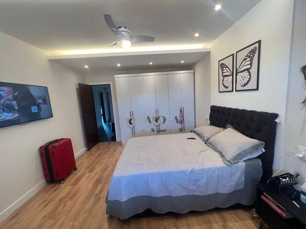 Casa, 4 quartos, 335 m² - Foto 14