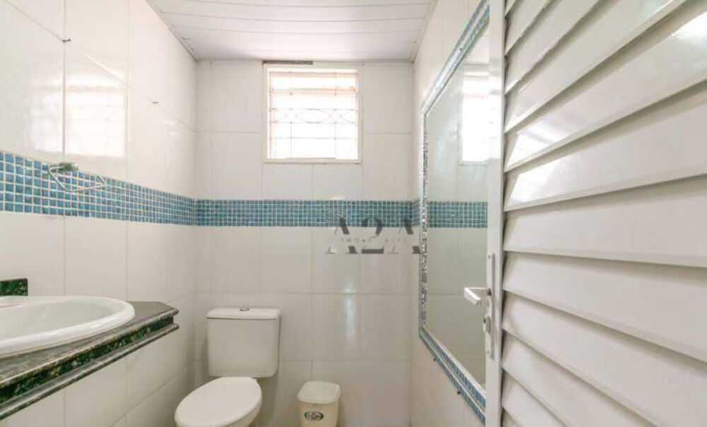 Casa à venda com 3 quartos, 310m² - Foto 10