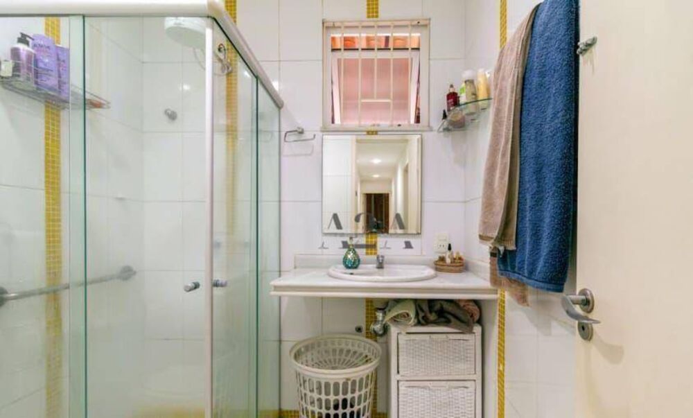 Casa à venda com 3 quartos, 310m² - Foto 19