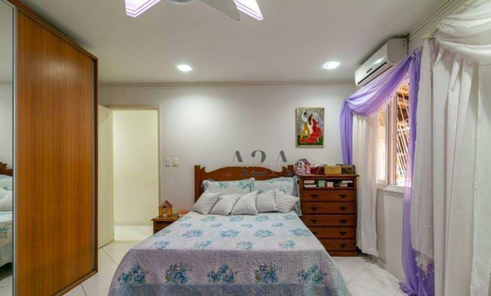 Casa à venda com 3 quartos, 310m² - Foto 30