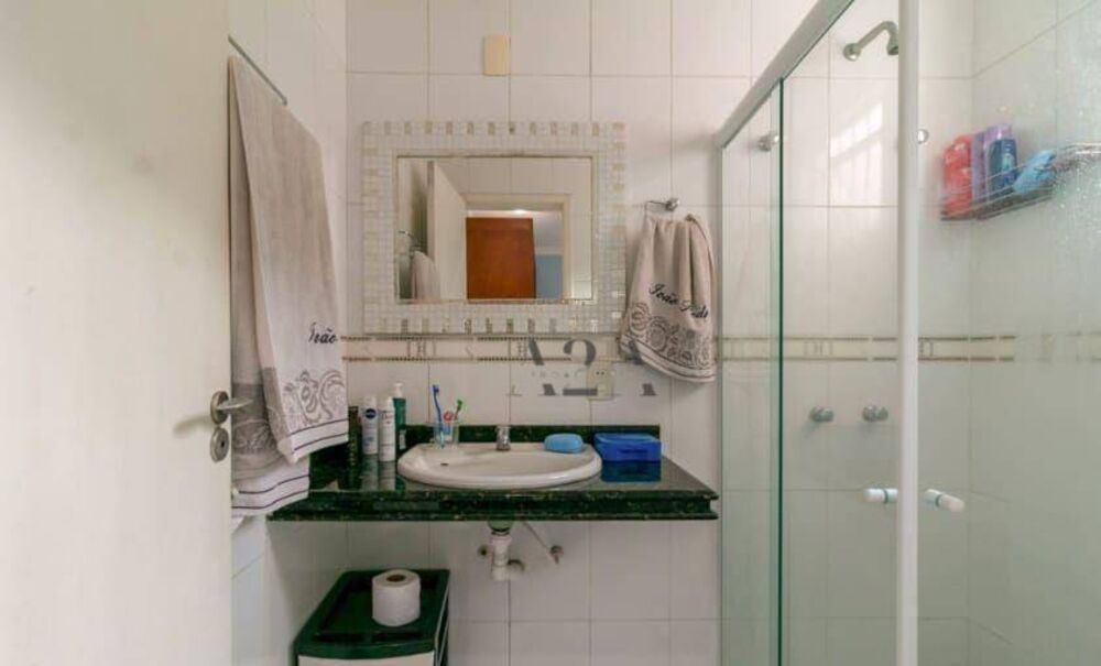 Casa à venda com 3 quartos, 310m² - Foto 18