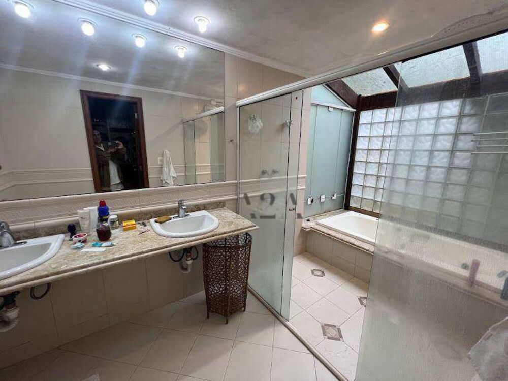 Casa de Condomínio à venda com 3 quartos, 264m² - Foto 10