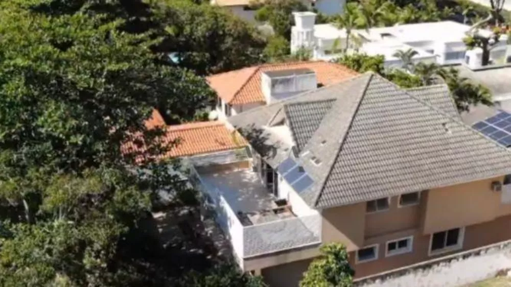 Casa, 4 quartos, 357 m² - Foto 1