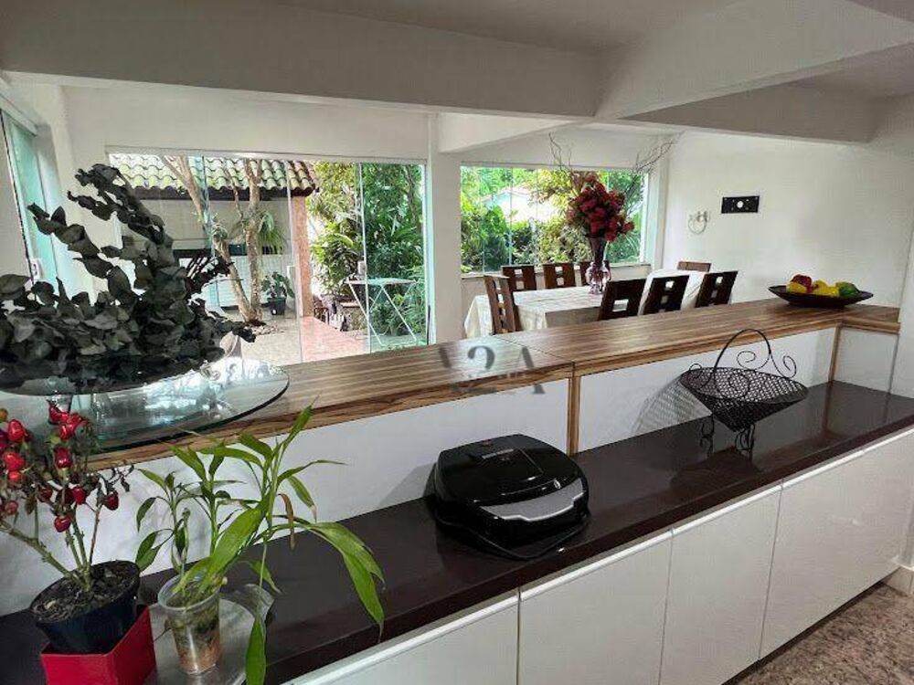 Casa de Condomínio à venda com 4 quartos, 299m² - Foto 23