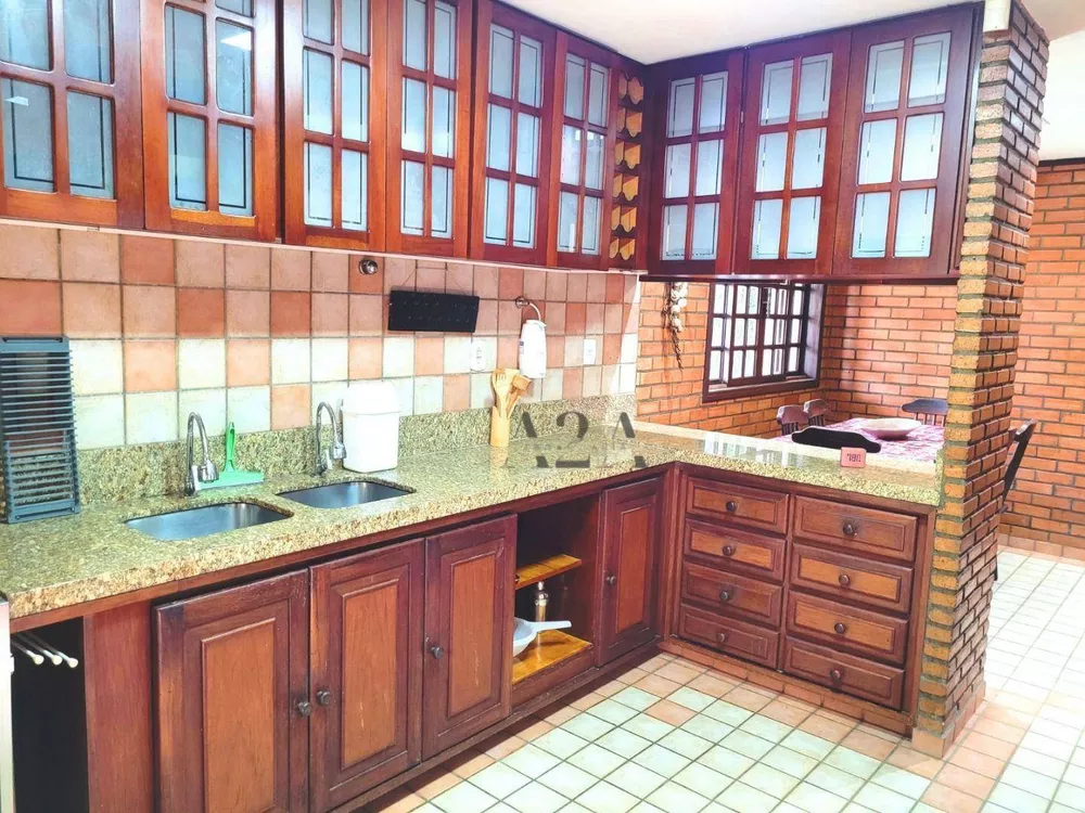 Casa, 3 quartos, 300 m² - Foto 6