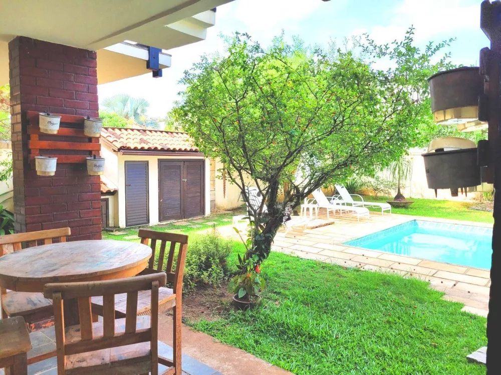 Casa, 3 quartos, 300 m² - Foto 2