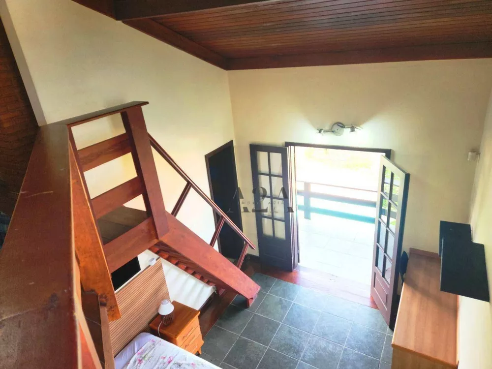 Casa, 3 quartos, 300 m² - Foto 11