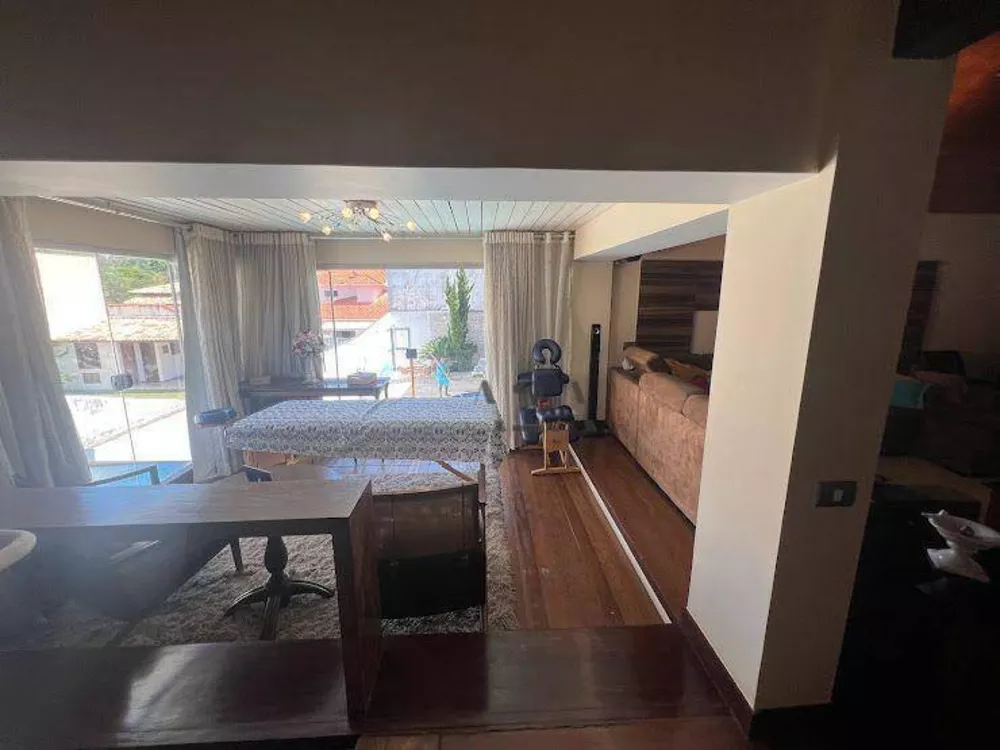 Casa, 4 quartos, 290 m² - Foto 29