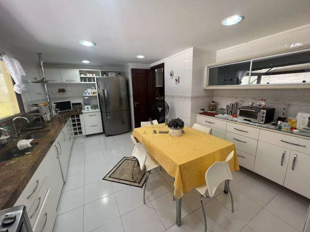 Casa, 4 quartos, 290 m² - Foto 61