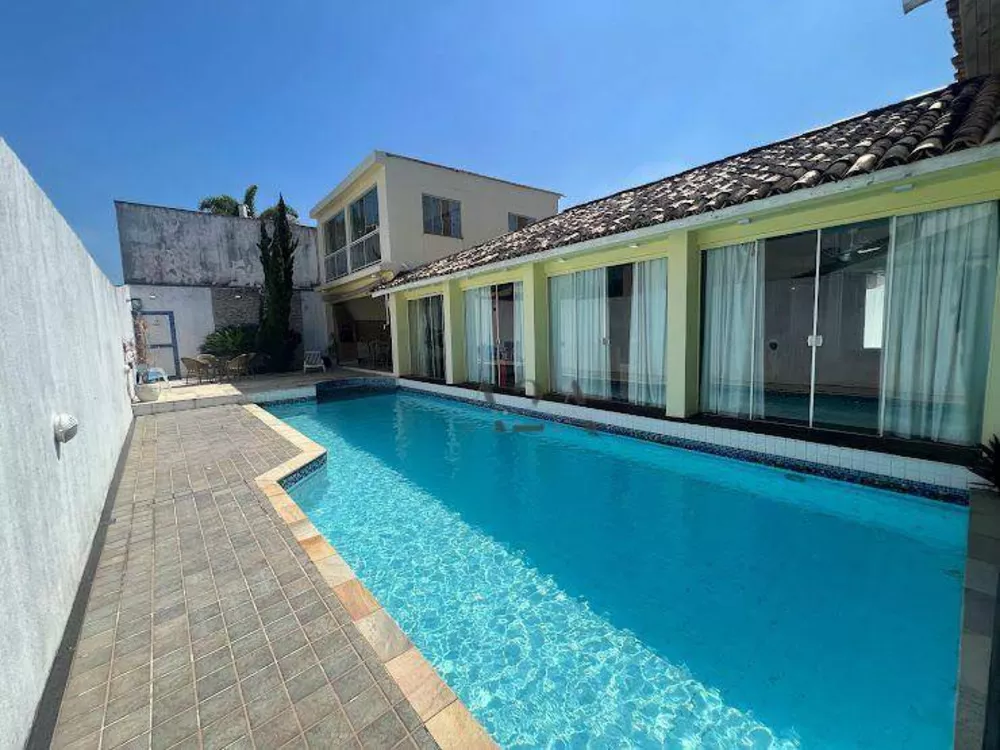Casa, 4 quartos, 290 m² - Foto 2