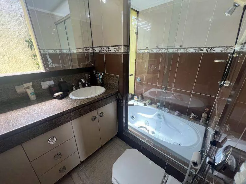 Casa, 4 quartos, 290 m² - Foto 57