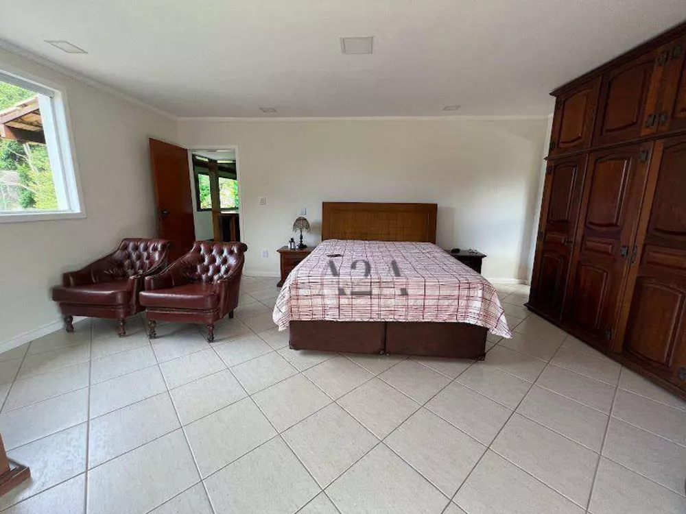 Casa, 4 quartos, 374 m² - Foto 23