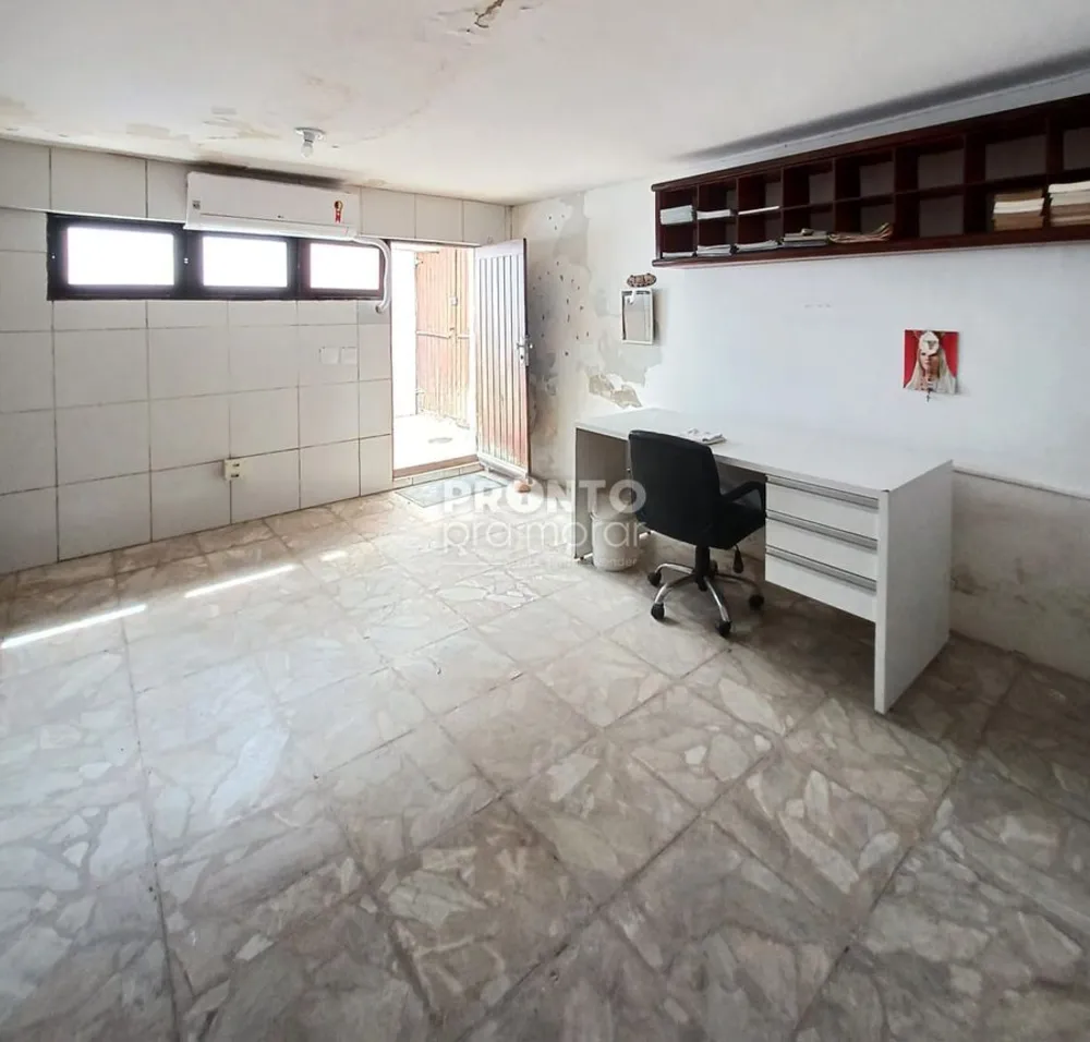 Casa, 4 quartos, 563 m² - Foto 1