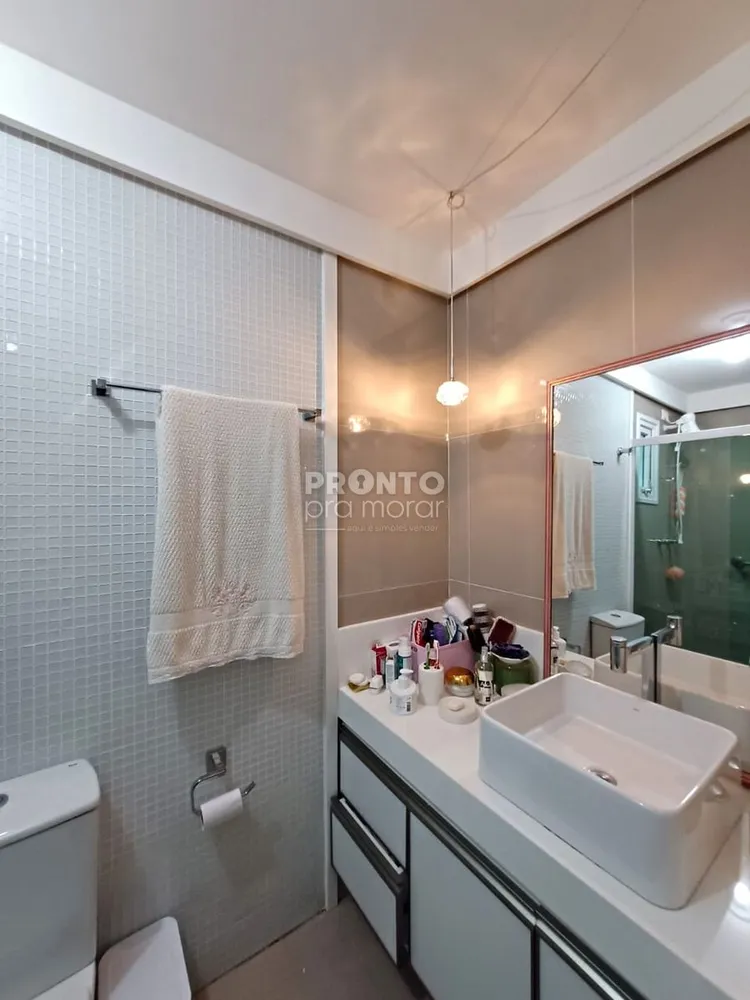 Casa, 5 quartos, 252 m² - Foto 1