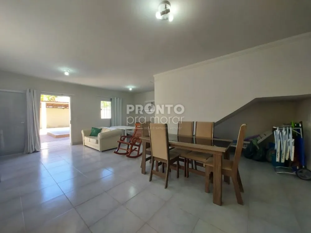 Casa, 5 quartos, 204 m² - Foto 2