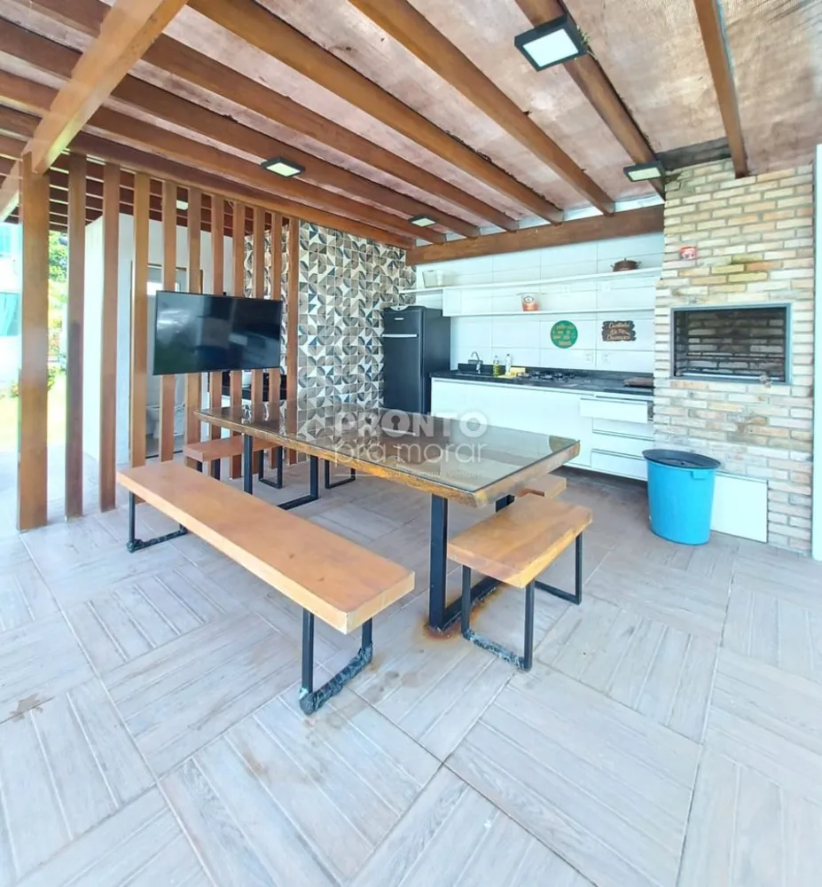 Casa, 4 quartos, 207 m² - Foto 2