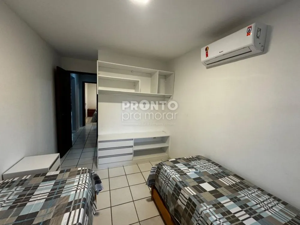 Casa, 5 quartos, 250 m² - Foto 2