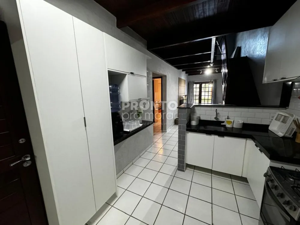 Casa, 5 quartos, 250 m² - Foto 3